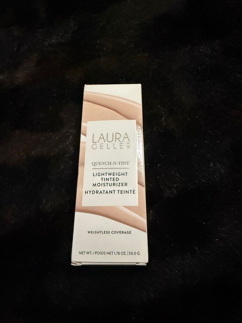 Laura Geller Quench-N-Tint Hydrating Foundation Light 1.76 OZ.